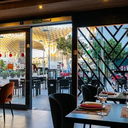 Míng Chinese Restaurant 明 - China