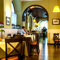 Nerino Dieci Trattoria - Italiana