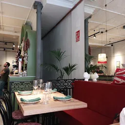 Nunuka | Georgian Restaurant Madrid - Europea