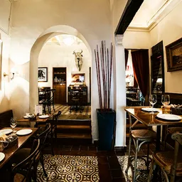 Petit Comité Sevilla - Española