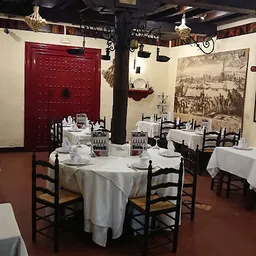 Restaurante Casa Cuesta - Cocina Regional