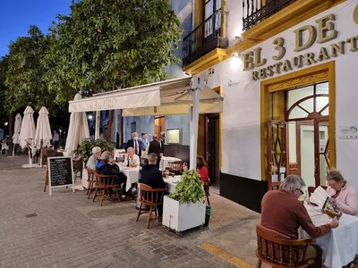 Restaurante El 3 de Oro - Cocina Regional in Seville