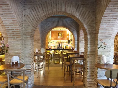 Restaurante Hacienda del Cardenal - Restaurant in Toledo