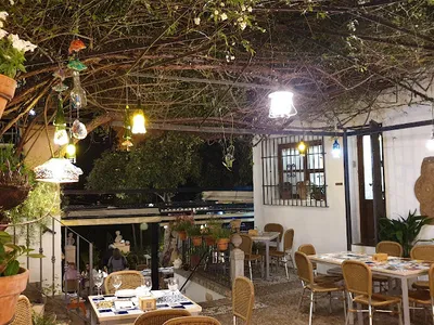 Restaurante Jardines Alberto - Mediterránea in Granada