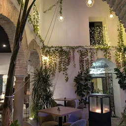 Restaurante La Esquinita de la Judería El Patio - Restaurante
