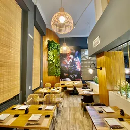 Restaurante Maneki Neko - Japonesa