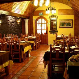 Restaurante Poetas Andaluces II - Parrilla