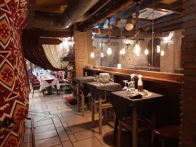 RESTAURANTE TETERÍA RIAD ELVIRA - Oriente Medio in Granada