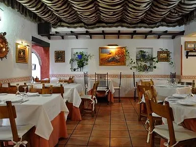 Rte. La Taberna de Almodovar - Restaurante in Córdoba