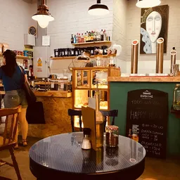 Sip and Wonder - Alicante Brunch & Specialty Coffee - Cafetería y Brunch