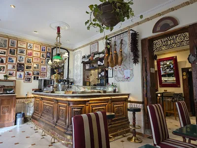 Taberna del Alabardero - Vasca in Madrid