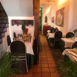 Tandoori Mahal Indian Restaurant - India