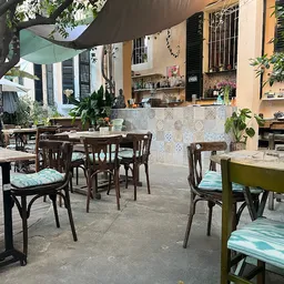 Temple Natura Café Garden - Vegetariana y Vegana