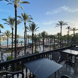 TESELAS - Restaurante, Barra & Eventos