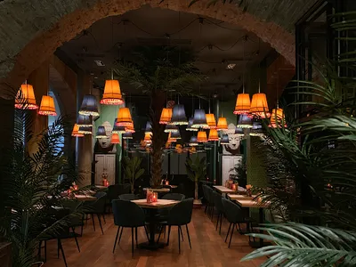 Thai Mongkut | El Carmen - Tailandesa in Valencia