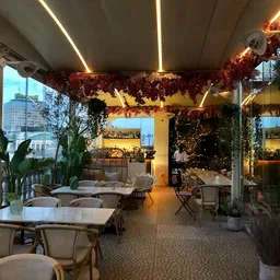 The Dome | Rooftop & Restaurant - Restaurante