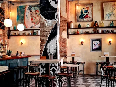 Tocateja - Restaurante in Granada