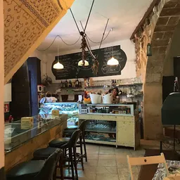 Toque de Queda - Mediterránea