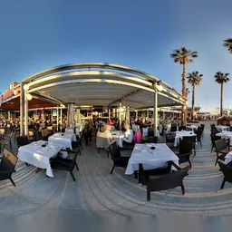 TORO Muelle Uno - Mediterránea