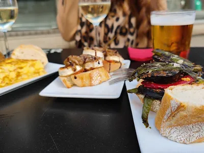 TrikuHarri Taberna Jatetxea - Parrilla in San Sebastián