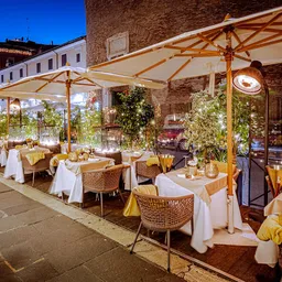 Vattani Elegant Italian Restaurant & Cocktail Bar - Italiana