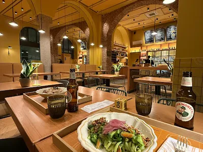 Via Pasteria - Arco Delle Pace - Restaurante in Milan