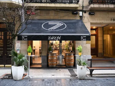 Zazpi - Restaurante in San Sebastián