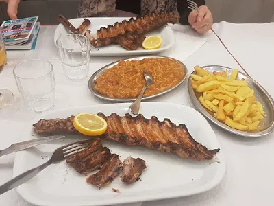 Zé dos Cornos - Restaurante in Lisbon